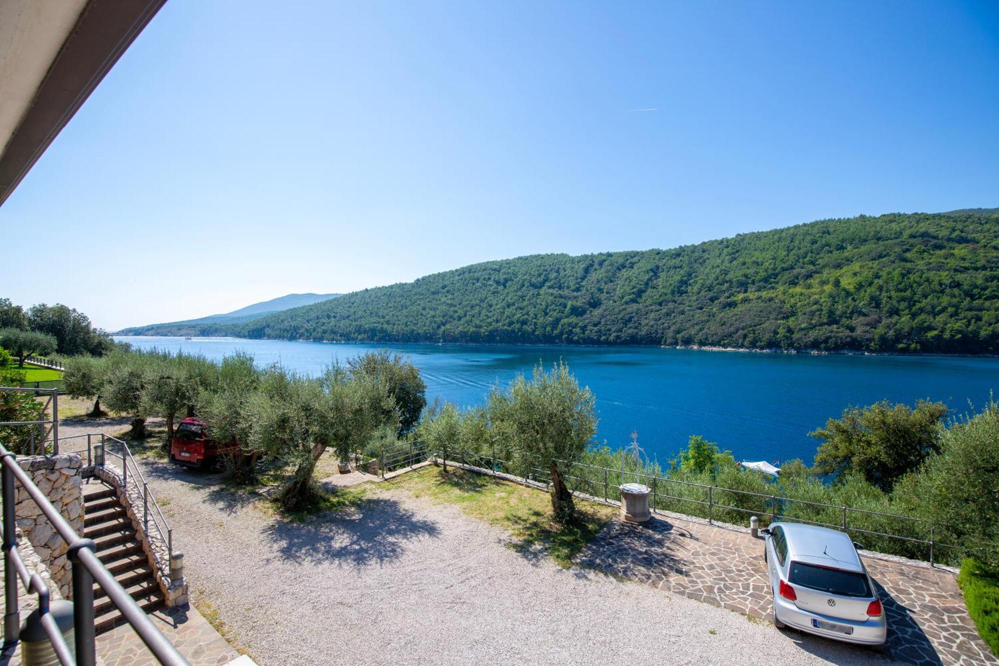 Istria Sea Side Apartments Labin  Esterno foto